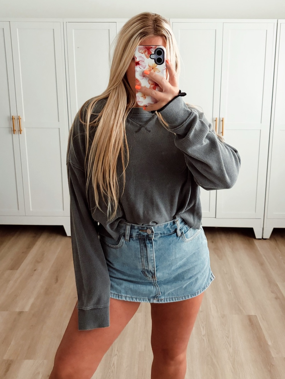 Gray waffle knit thermal long sleeve top